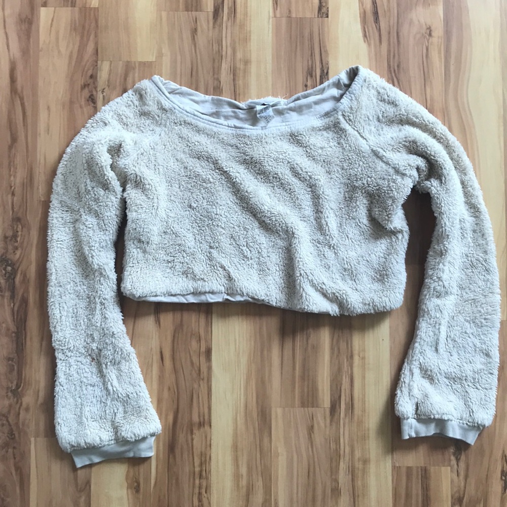 NWT Hard Tail Crop Sweatshirt
